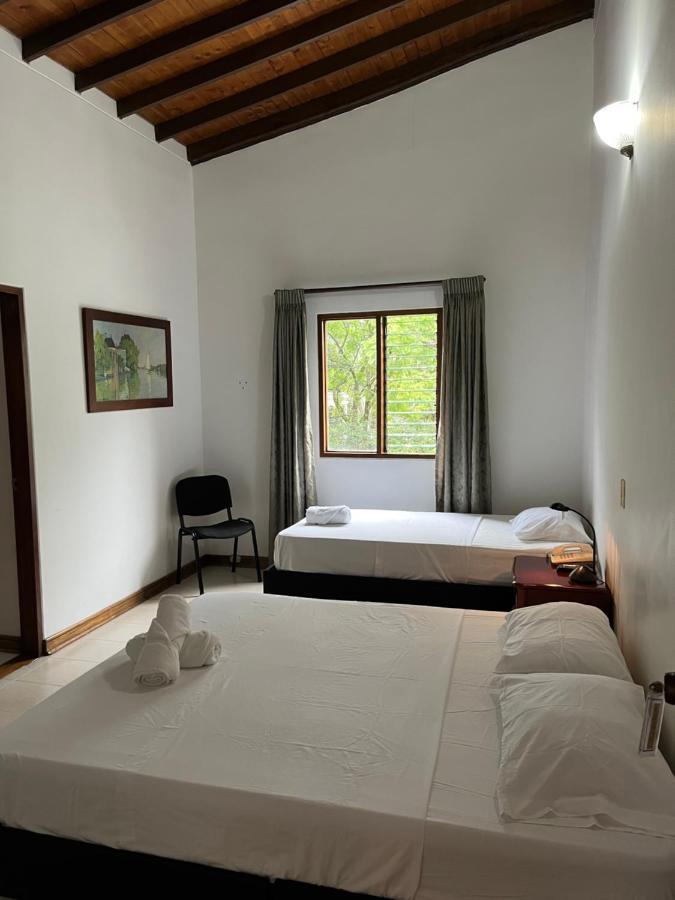 Casa Rosales Hotel Medellín Buitenkant foto